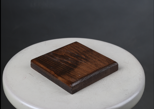 نلبکی پایه چوبی نرده راه پله خراطی ومنبت رنگ شده بدون سوراخ