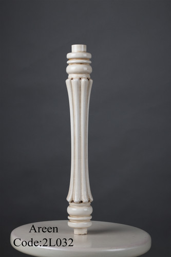 نرده چوبی پایه دوسر لوله خور منبت رنگ شده سوراخدار ( میلترانسخور )کد 032